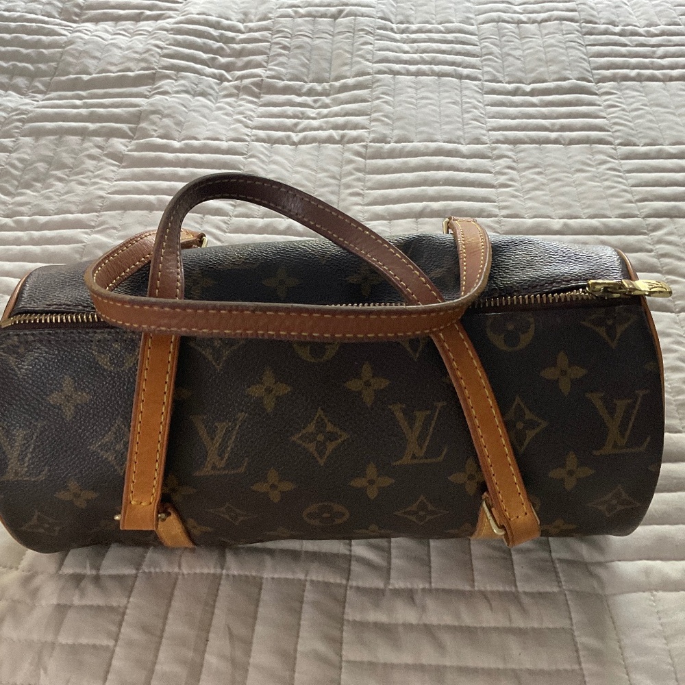Authentic Louis Vuitton Monogram Round Handbag - image 1